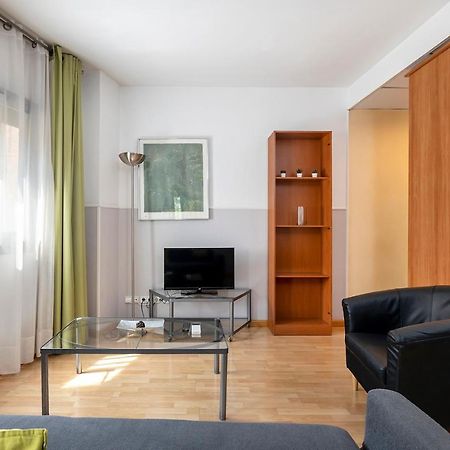 Apartments Sata Park Guell Area Barcelona Ngoại thất bức ảnh