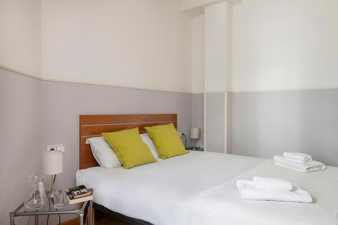 Apartments Sata Park Guell Area Barcelona Ngoại thất bức ảnh